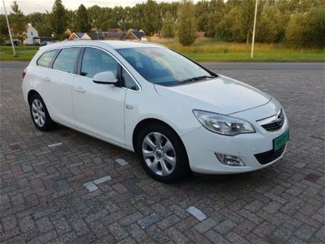 Opel Astra Sports Tourer - 1.7 CDTi Cosmo - 1