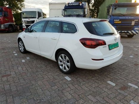 Opel Astra Sports Tourer - 1.7 CDTi Cosmo - 1