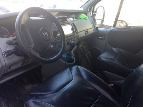 Opel Vivaro - 2.5 CDTI L2H1 DC - 1