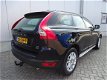 Volvo XC60 - 2.4 D5 SUMMUM AWD PANODAK VOL LEDER NAVI CRUISE TREKHAAK - 1 - Thumbnail