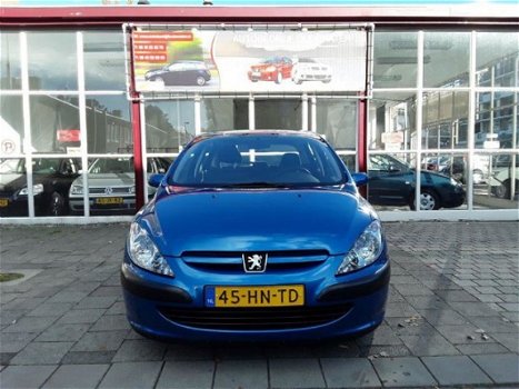 Peugeot 307 - XR 2.0 HDi 90pk - 1