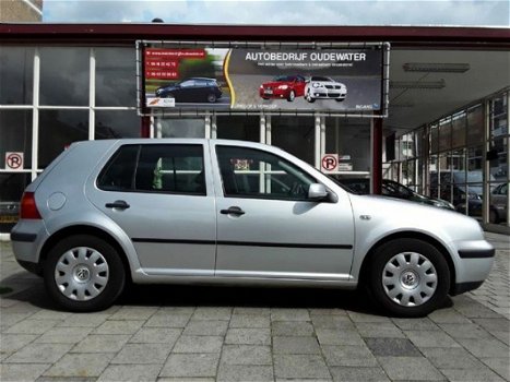 Volkswagen Golf - 1.9 TDI 74kw - 1