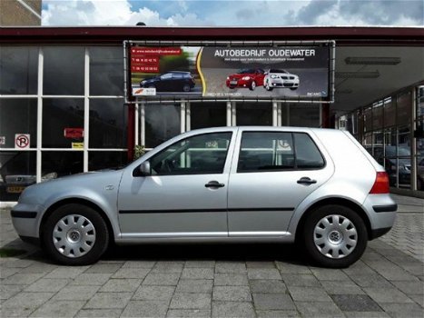 Volkswagen Golf - 1.9 TDI 74kw - 1