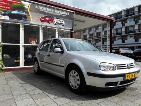 Volkswagen Golf - 1.9 TDI 74kw - 1