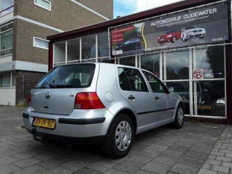 Volkswagen Golf - 1.9 TDI 74kw - 1