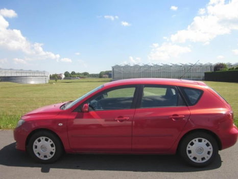 Mazda 3 Sport - 1.6 Touring - 1