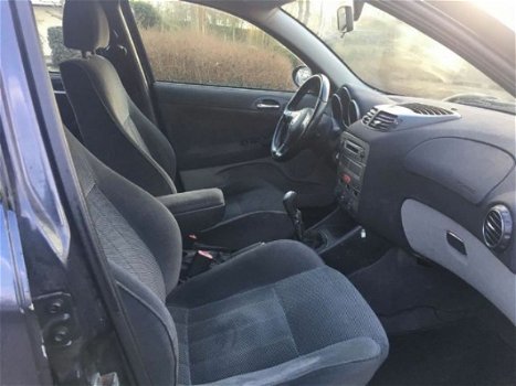 Alfa Romeo 147 - 1.6 T.Spark Meeneem prijs geen apk - 1