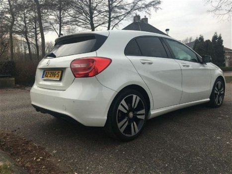 Mercedes-Benz A-klasse - 180 URBAN SPORT - 1