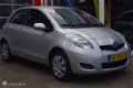 Toyota Yaris - II 1.0 VVTi Acces 3drs - 1 - Thumbnail