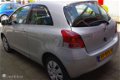 Toyota Yaris - II 1.0 VVTi Acces 3drs - 1 - Thumbnail