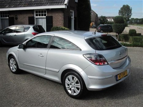 Opel Astra GTC - 1.6 Cosmo+Navigatie+PDC+ - 1