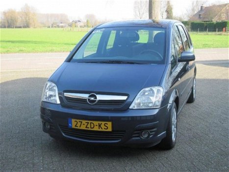 Opel Meriva - 1.6-16V Temptation - 1