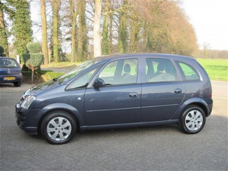 Opel Meriva - 1.6-16V Temptation - 1