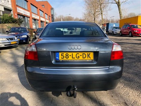 Audi A4 - 2.5 TDI nap leer - 1