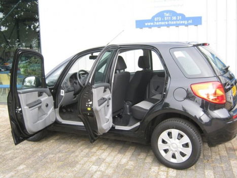 Suzuki SX4 - 1.5 met airconditioning - 1