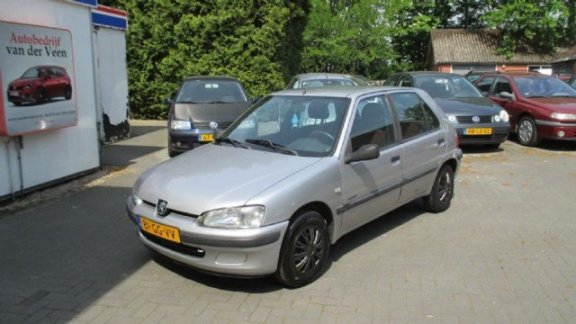 Peugeot 106 - 1.1 Accent X - 1