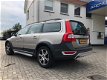 Volvo XC70 - 2.4 D5 Momentum - 1 - Thumbnail