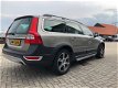 Volvo XC70 - 2.4 D5 Momentum - 1 - Thumbnail