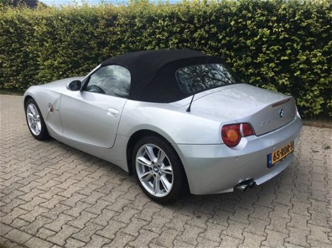 BMW Z4 Roadster - 2.2i - 1