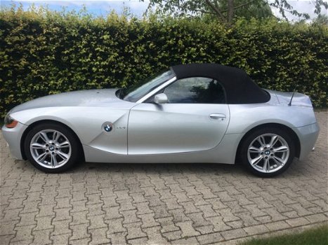 BMW Z4 Roadster - 2.2i - 1