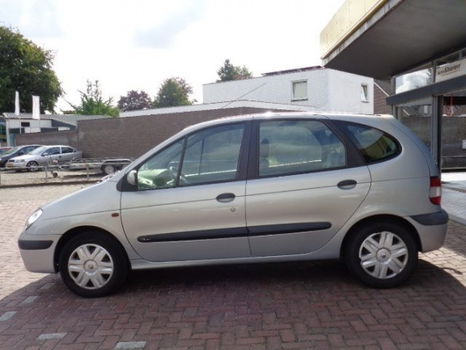 Renault Scénic - 1.6-16V Authentique - 1