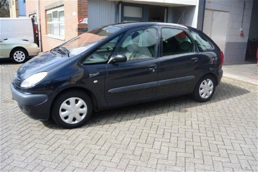 Citroën Xsara Picasso - 1.8i-16V Exclusive - 1