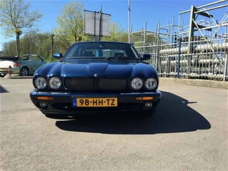 Jaguar XJR - 4.0 V8 collectors item - 1