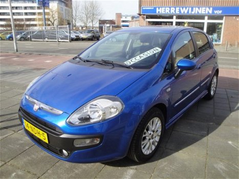 Fiat Punto Evo - 1.3 M-Jet Dynamic met Cl.en Cr.control, Bl.enMe + Nav - 1