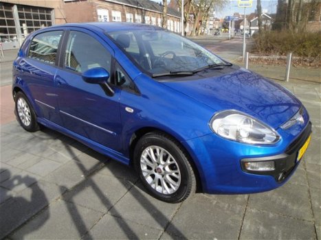 Fiat Punto Evo - 1.3 M-Jet Dynamic met Cl.en Cr.control, Bl.enMe + Nav - 1