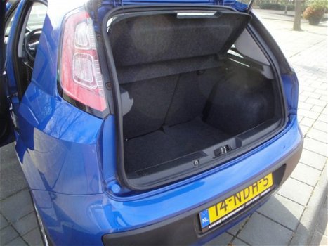 Fiat Punto Evo - 1.3 M-Jet Dynamic met Cl.en Cr.control, Bl.enMe + Nav - 1