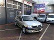 Dacia Logan - 1.4 Lauréate NW APK/DIS VV/SET WINTERBANDEN - 1 - Thumbnail