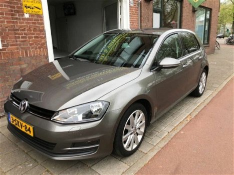 Volkswagen Golf - 1.6 TDI Highline BlueMotion CLIMA STOELVERW PARKASSIST 5DRS NW DISTRI RIEM - 1