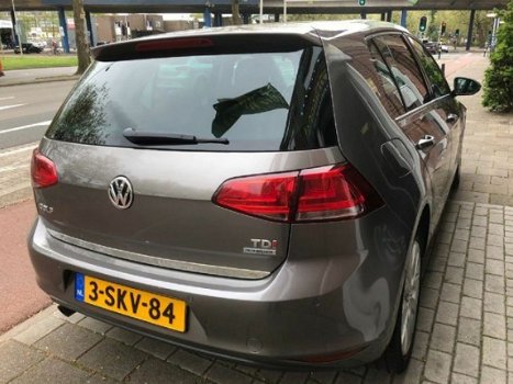 Volkswagen Golf - 1.6 TDI Highline BlueMotion CLIMA STOELVERW PARKASSIST 5DRS NW DISTRI RIEM - 1