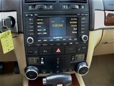 Volkswagen Touareg - 3.0 TDI AUT6 LEDER NAVI AIRCO LMV PDC TREKHAAK