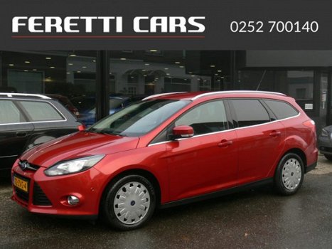 Ford Focus Wagon - 1.6 TDCI Titanium 10X Focus 50/50 DEALS MET VOL LEER DUURSTE UIVOERINGEN - 1