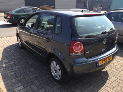 Volkswagen Polo - 1.4-16V Comfortline 5 DEURS AUTOMAAT - 1