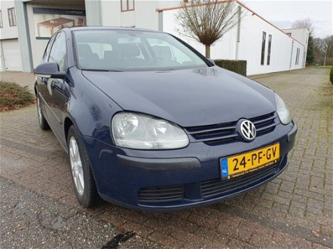 Volkswagen Golf - Nieuwe APK - 1