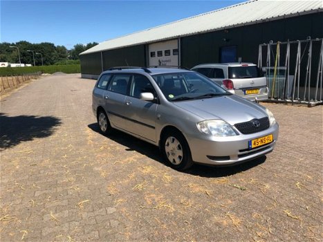 Toyota Corolla Wagon - 2.0 D4-D Linea Terra - 1