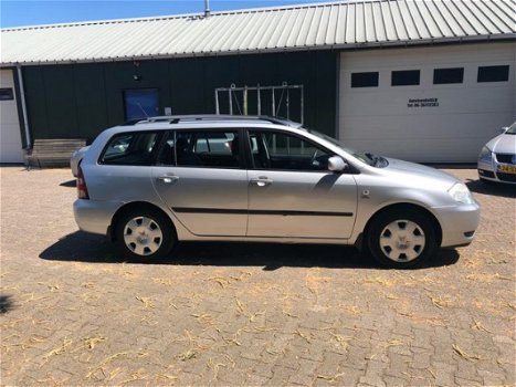 Toyota Corolla Wagon - 2.0 D4-D Linea Terra - 1