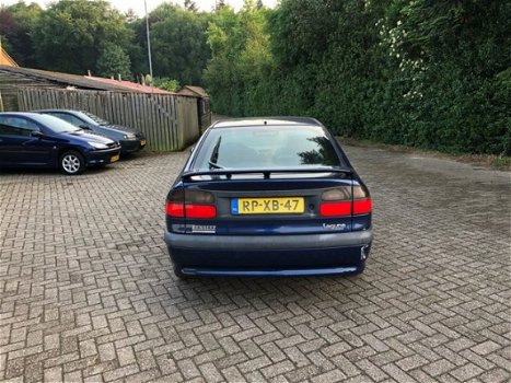 Renault Laguna - 2.0 Alizé Chicane - 1