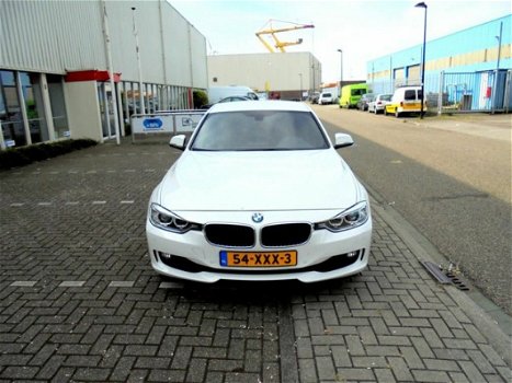 BMW 3-serie - 320d EfficientDynamics Upgrade Edition Navigatie Nap Automaat Leer - 1