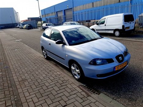 Seat Ibiza - 1.4-16V Stella Nap - 1