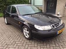 Saab 9-5 - 2.0t YOUNGTIMER/clima/5-deurs