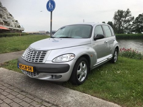 Chrysler PT Cruiser - 2.0-16V Euro 145.000km. airco & schuifdak € 2.250, - 1