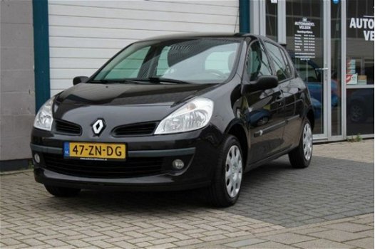 Renault Clio - 1.2-16V Special Line AIRCO/NAP/5DEURS/ - 1