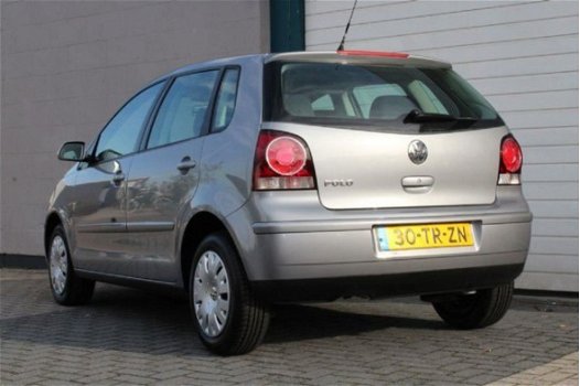 Volkswagen Polo - POLO 1.2 Optive, NAP, AIRCO, - 1