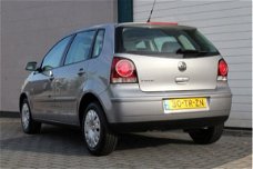 Volkswagen Polo - POLO 1.2 Optive, NAP, AIRCO,