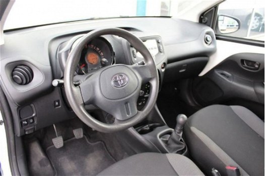Toyota Aygo - Aygo 1.0 VVT-I 5drs X-NOW AIRCO|LED| |NAP| APK 2-2021 - 1