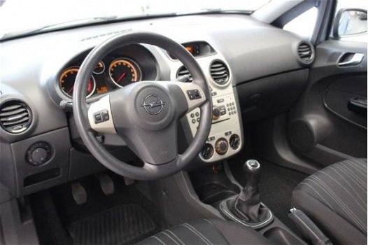 Opel Corsa - Corsa 1.4-16V Enjoy Airco|Cruise Controle| NAP|DEALER ONDERHOUDEN - 1