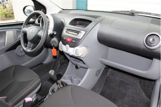 Toyota Aygo - AYGO1.0-12V Access 5.DRS| NEW APK|AIRCO|NAP| - 1